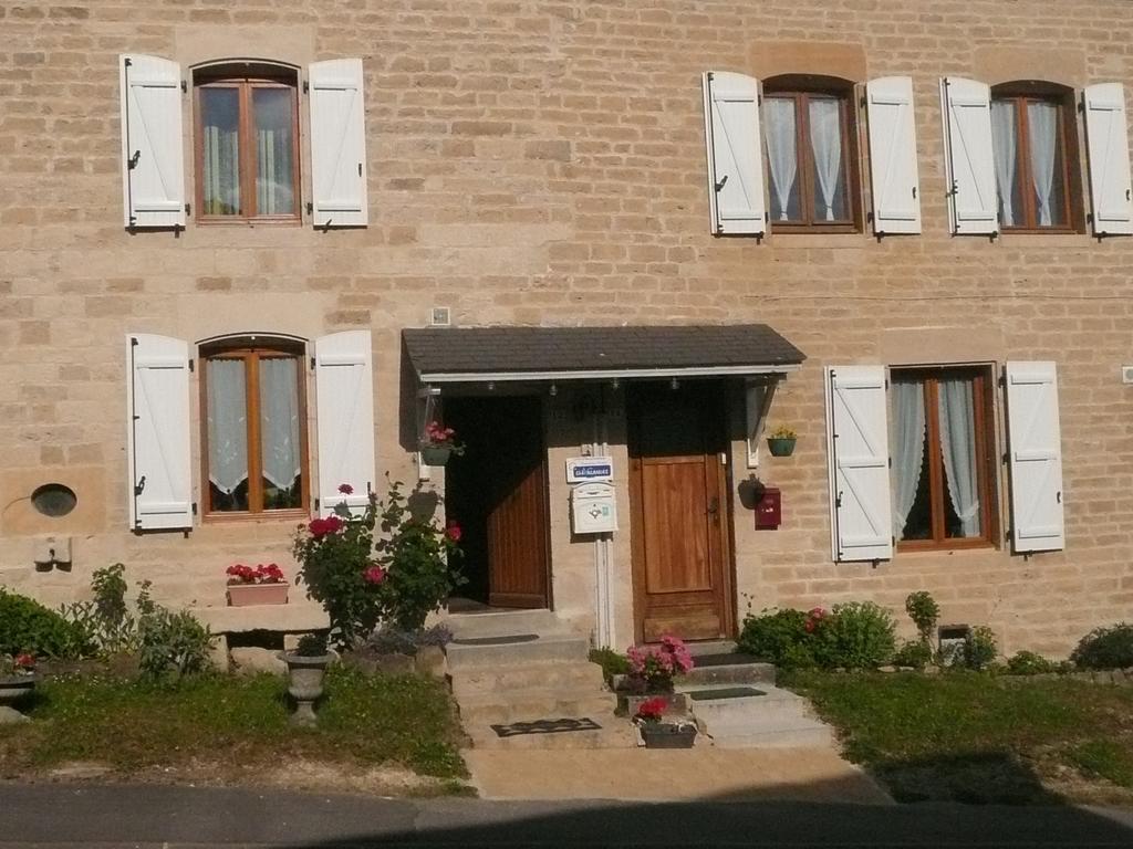 Au Clos D'Ardennes Bed & Breakfast Balaives-et-Butz Ngoại thất bức ảnh